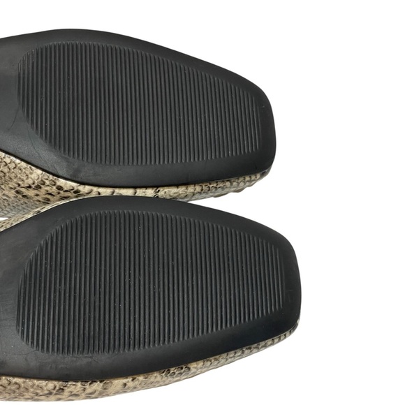 🔥SALE🔥STEVE MADDEN DELIAH SNAKE SKIN BALLET FLATS SZ 9 M - Picture 13 of 15